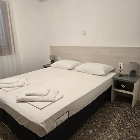 Villa Vila Hébergement de vacances Vrasná