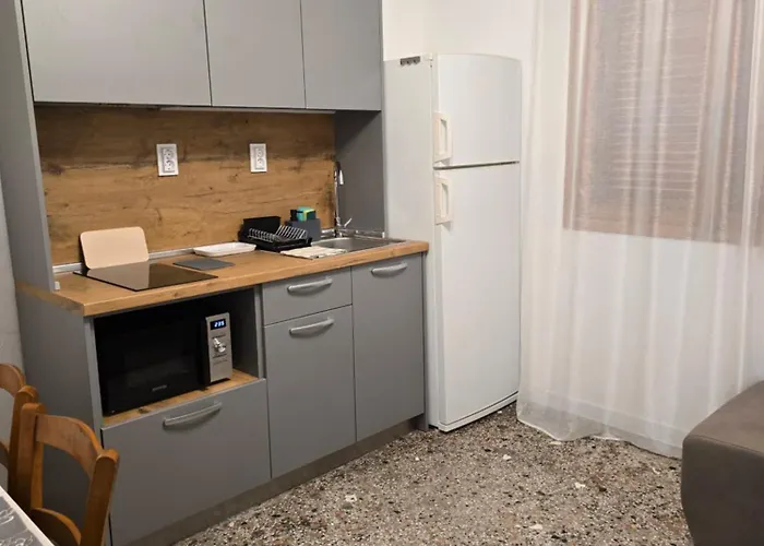 Villa Vila 度假居 Vrasná